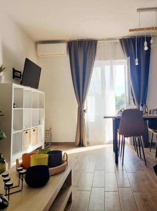 Apartament Chi Chi Pula Zewnętrze zdjęcie